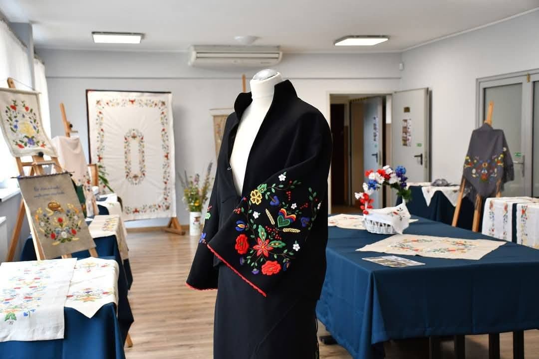 Świetna wystawa kociewskiego haftu