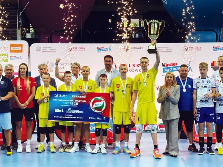 Alarm bombowy w szpitalu – pacjenci bezpieczni dzięki szybkiej reakcji służb