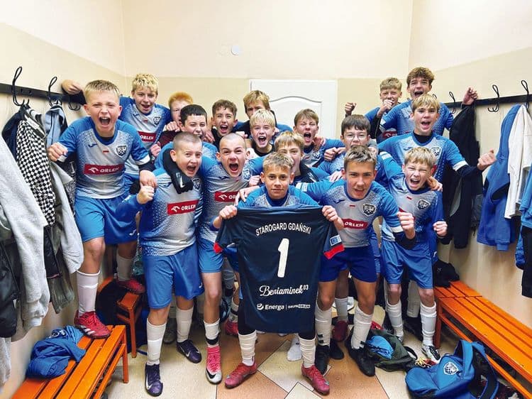 Budowa hali sportowej przyspiesza