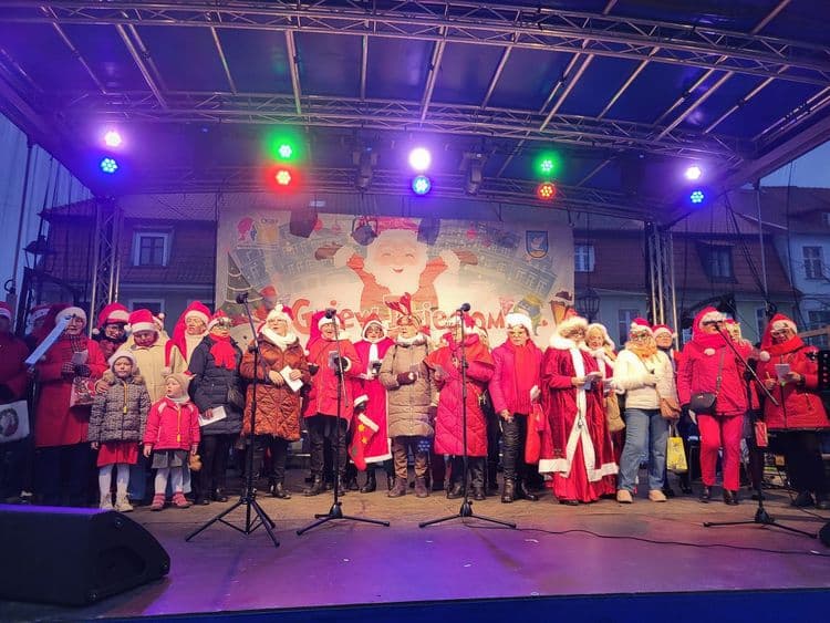 Magia Świąt zawitała na gniewski rynek