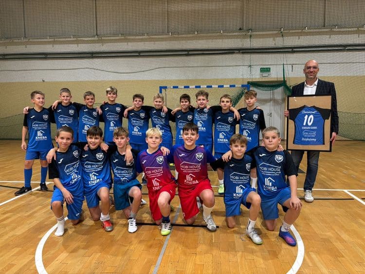 Policjanci przypominają o zasadach pierwszeństwa na skrzyżowaniach – bezpieczeństwo przede wszystkim