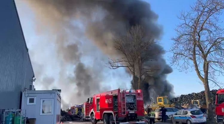 Potężny słup dymu nad Rożentalem!